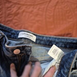 Lovervet Women's Cropped Blue Jeans